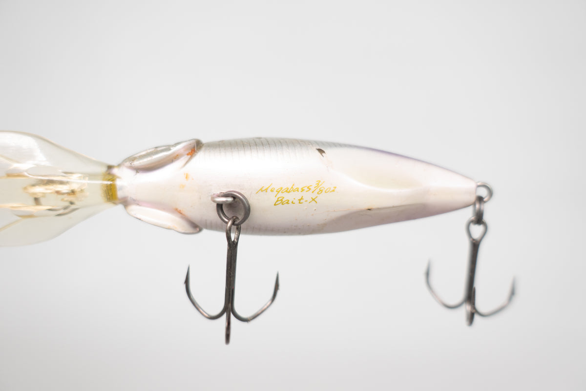 Megabass Bait-X