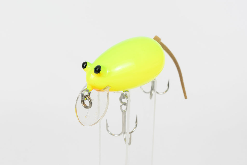 Roly-Poly - Handmade Japanese surface crankbait - Chartreuse colour, front close up view of fishing lure