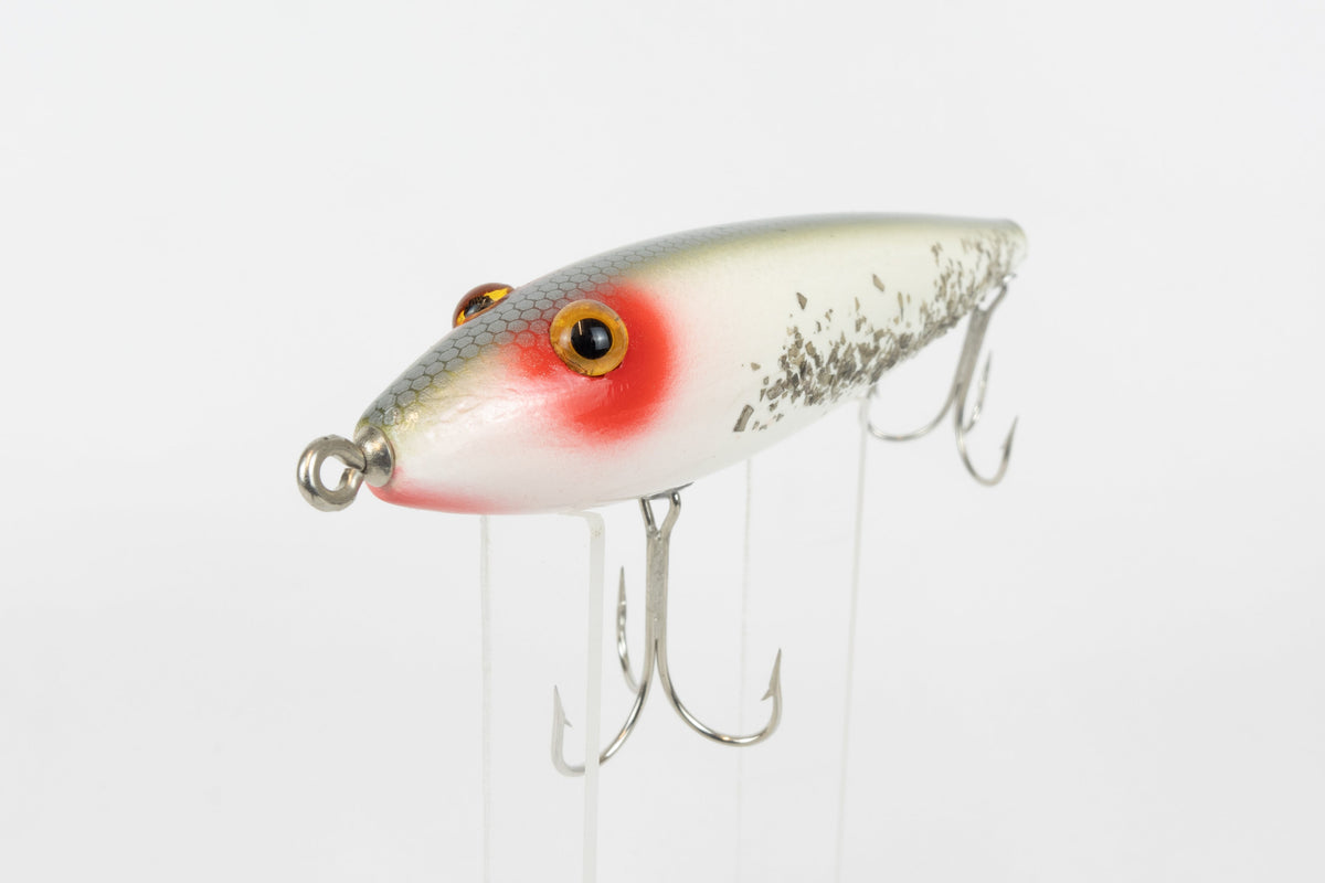 Heddon Dowagiac Zaragossa - 1894-1994 Centennial Edition - RHF colour, new with original packaging, front close up view of fishing lure