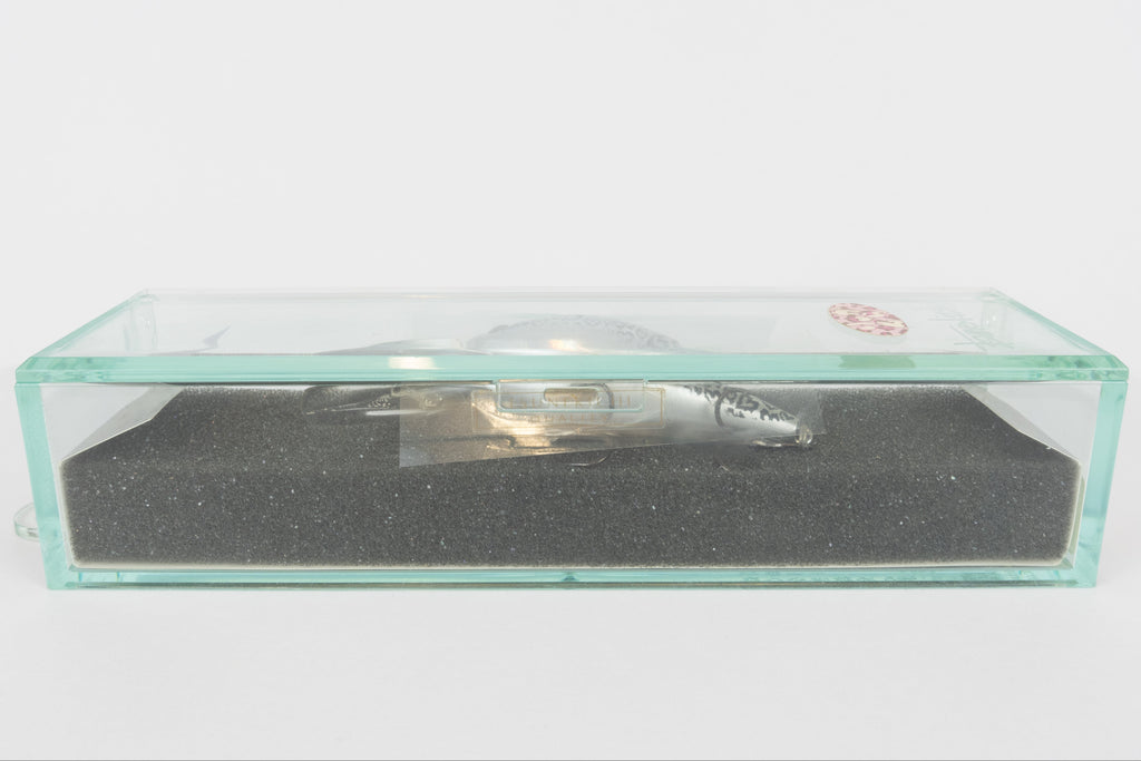 Tsunekichi Co Hama Crank 55MR - Ginkaku - Kyoto Exclusive, discontinued japanese fishing lure in original packaging, side view.