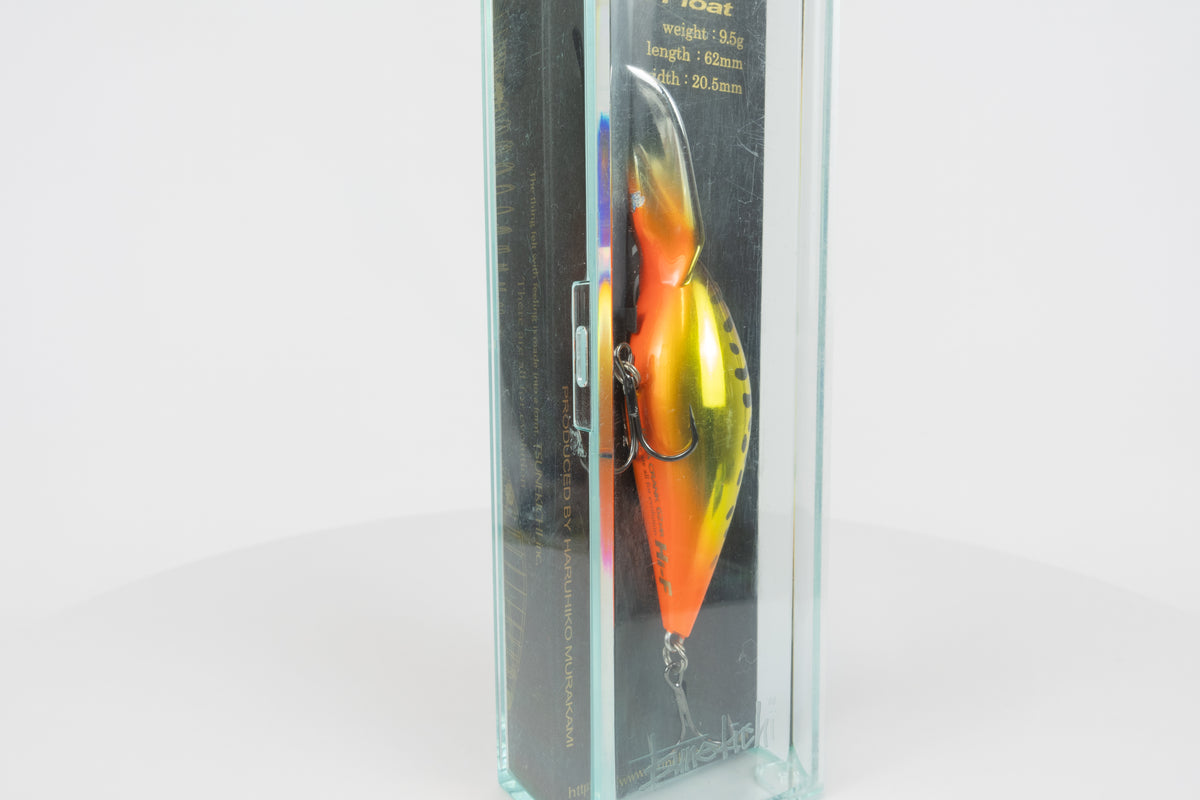 Tsunekichi Hama Crank 62MR - Gold Black (Plated), discontinued japanese fishing lure, new in original packaging, belly view. 