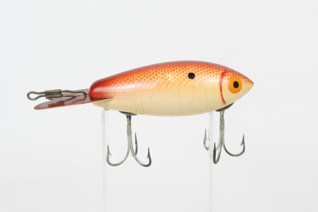 Bomber Bait Co. Bomber 500 series - 518 - vintage American fishing lure, near new condition in original packaging (aged),  right side view of lure.