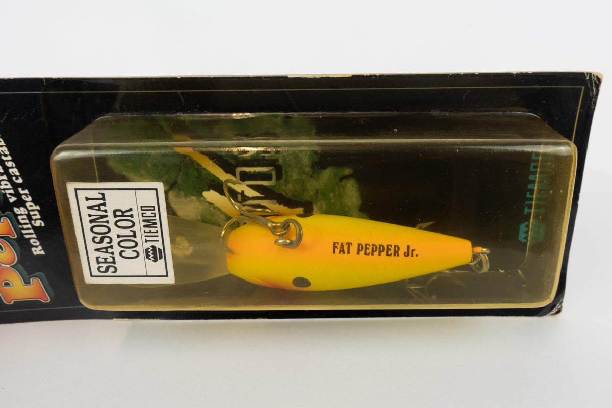 Tiemco Fat Pepper Jr.